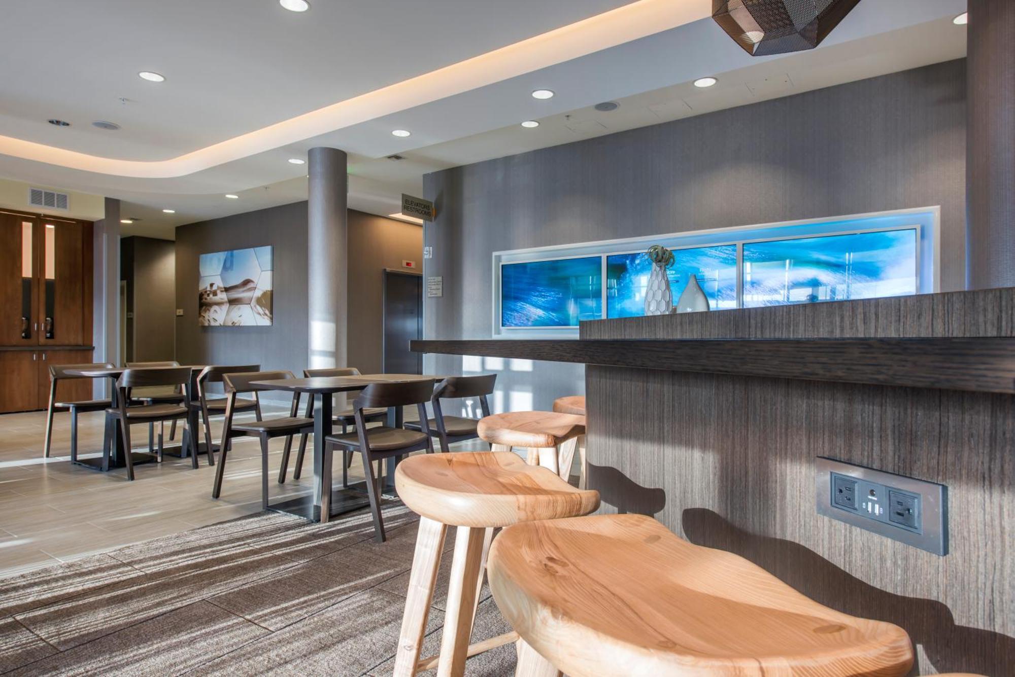 Springhill Suites By Marriott Gallup Extérieur photo