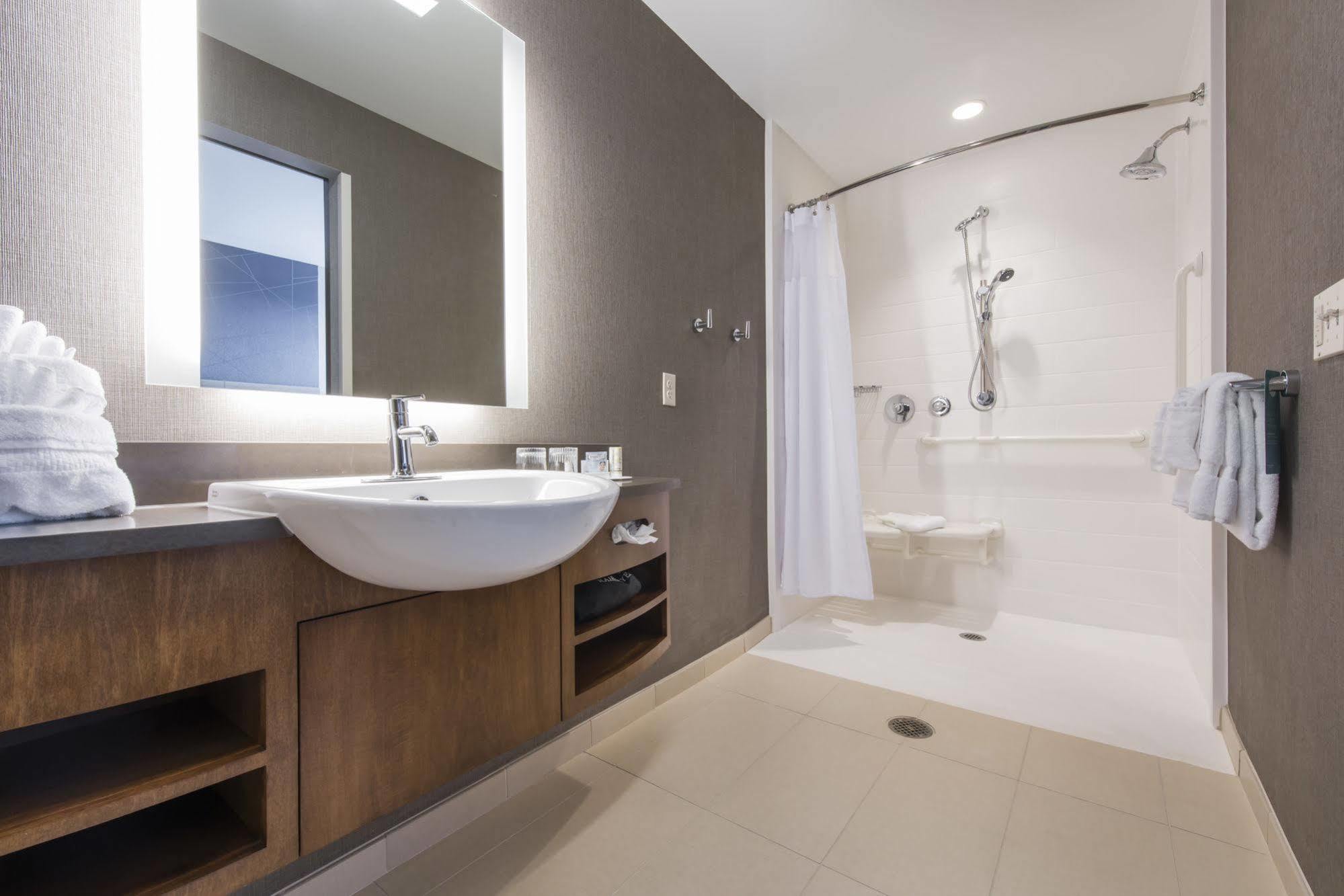 Springhill Suites By Marriott Gallup Extérieur photo