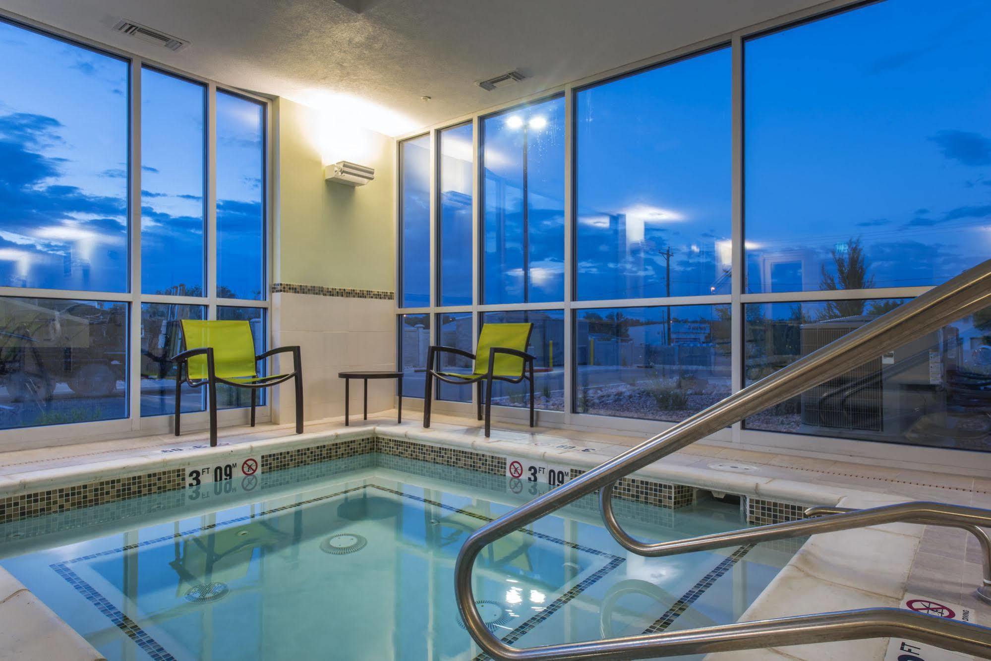 Springhill Suites By Marriott Gallup Extérieur photo